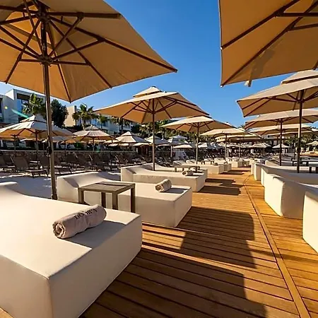 The Norm Collection Door'a Bodrum