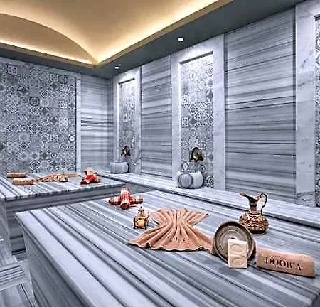 The Norm Collection Door'a فندق 5*